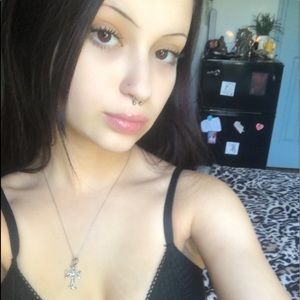 Meet your Posher, Aliyah